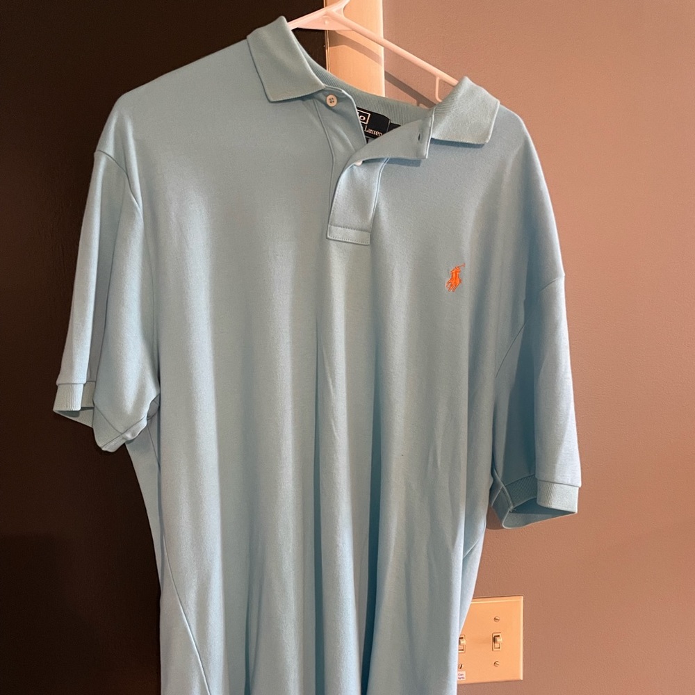 Polo Ralph Laurel. Polo. Size L. Aqua color.